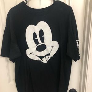 Mickey Neff Mens XL tshirt worn a few times not faded previously washed